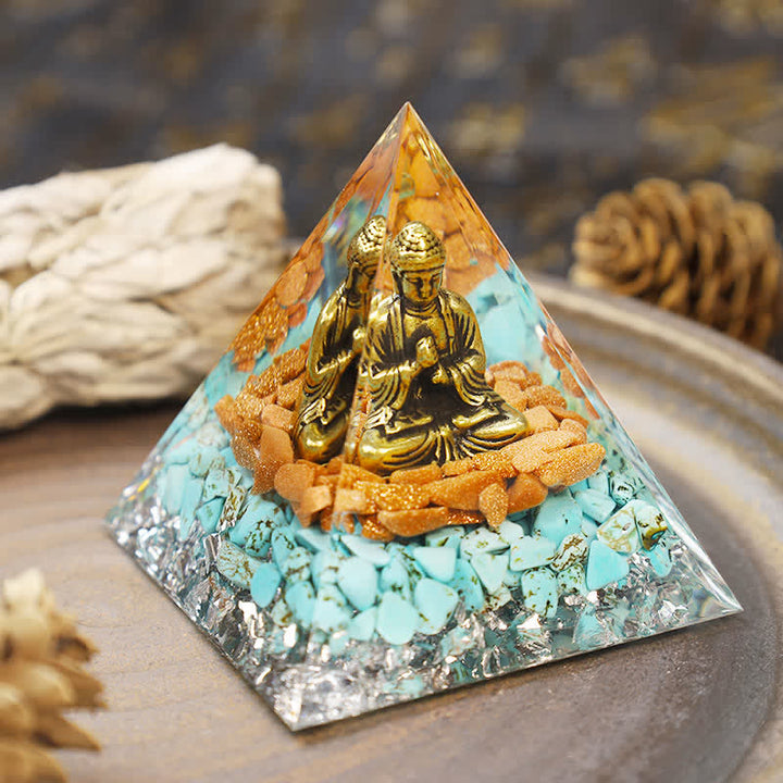 Pyramide d'orgone en grès Olivenorma avec Bouddha turquoise