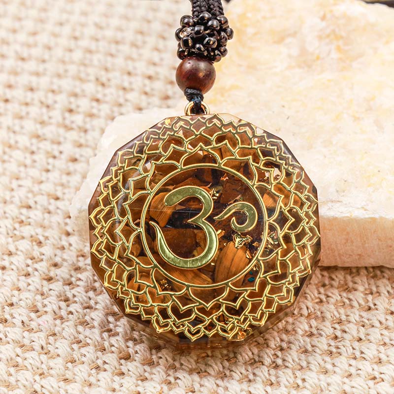 Collier de protection symbole OM œil de tigre Olivenorma