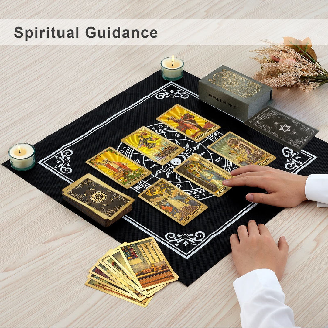 Jeu de cartes de tarot à motif bronzant Olivenorma