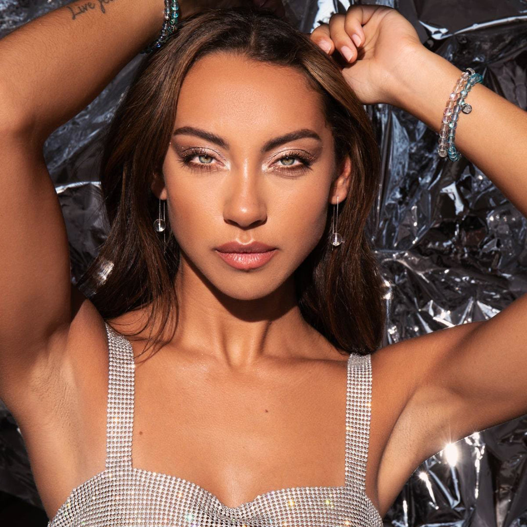 Bracelet en perles de verre cristal bleu clair Olivenorma