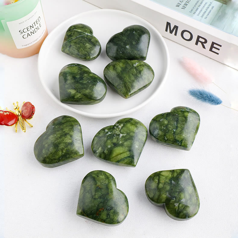 Cœur en cristal de pierre de jeu en aventurine verte Olivenorma