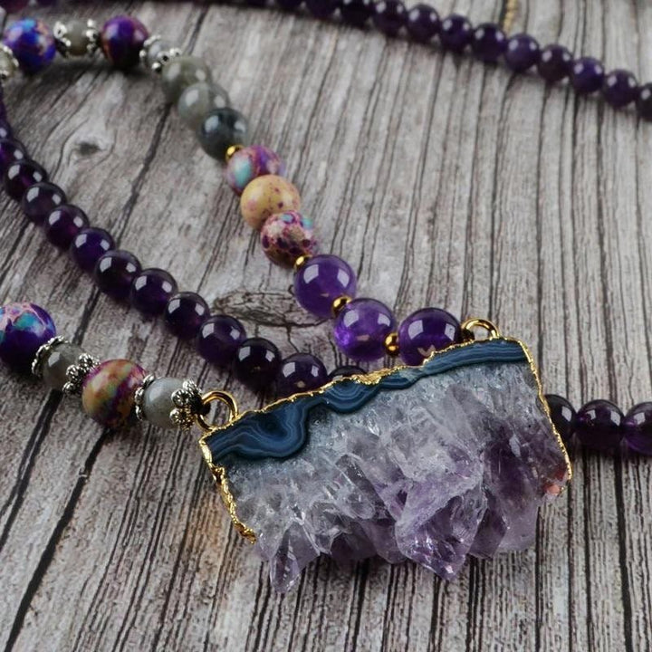 Collier de perles Mala Olivenorma en fluorite arc-en-ciel, améthyste, labradorite empereur