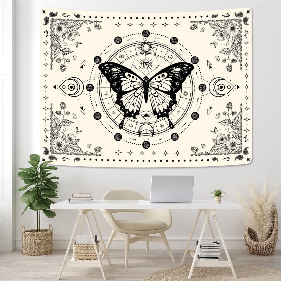 Tapisserie beige Olivenorma, papillon noir, fleur de lune