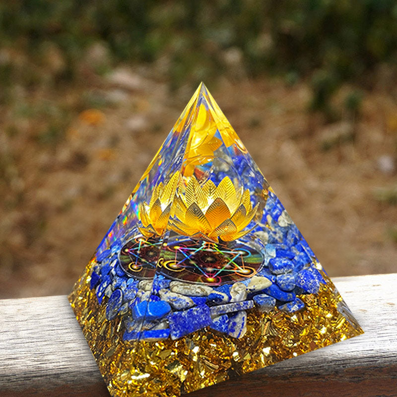 Olivenorma Lapis Lazuli Lotus Symbole Reki Orgone Pyramide