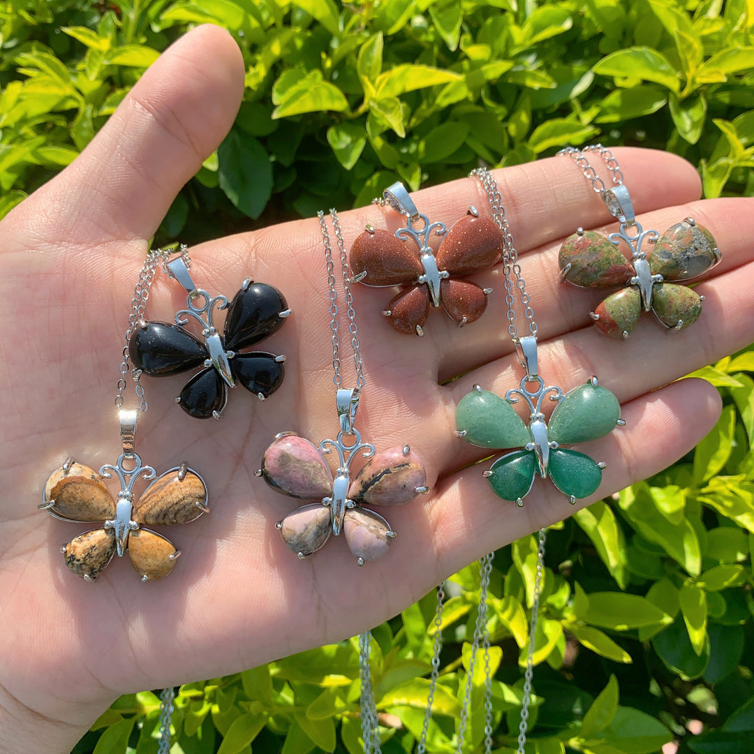 Collier papillon en cristal naturel Olivenorma