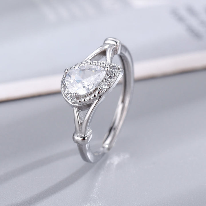 Bague ouverte ajustable en forme de goutte d'eau avec zircon blanc améthyste Olivenorma