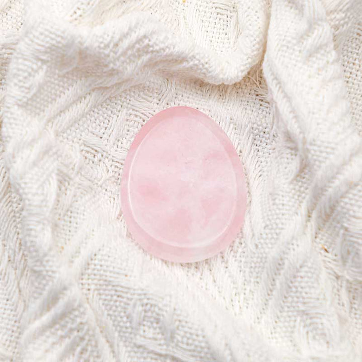 Pierre de guérison pour le pouce en quartz rose Olivenorma