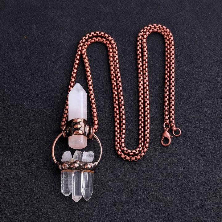 Collier en pierre précieuse pilier hexagonale en quartz clair irrégulier Olivenorma