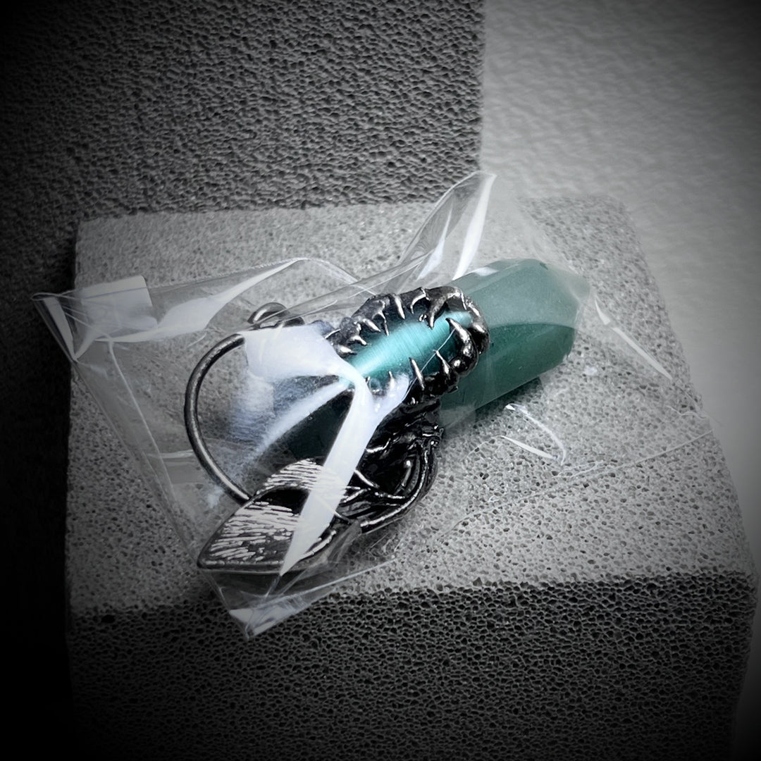 Collier avec pendentif en pierre précieuse en cristal à gratter fantôme d'Halloween Olivenorma