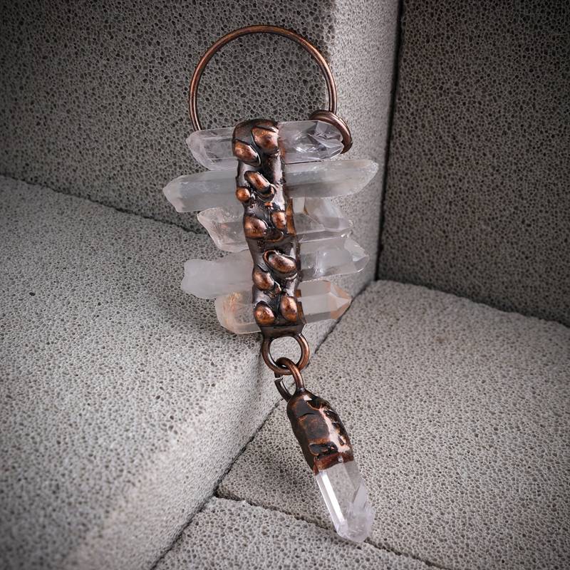 Collier en quartz clair irrégulier à six pampilles Olivenorma