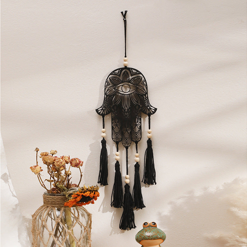 Décoration murale artisanale en bois avec pompon en forme de mauvais œil et Hamsa Olivenorma