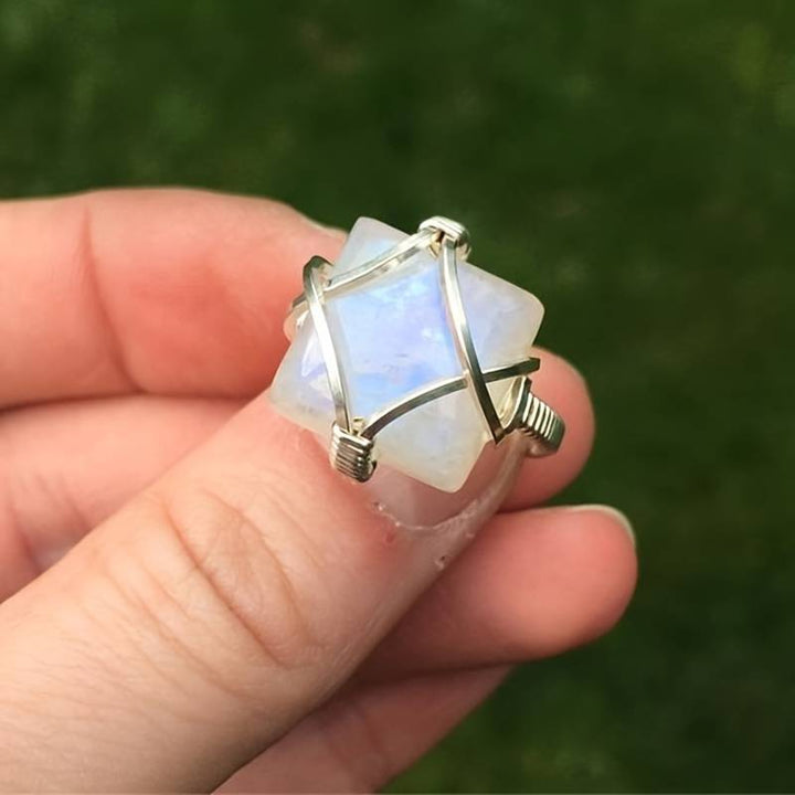 Bague de fiançailles en opalite blanche Olivenorma