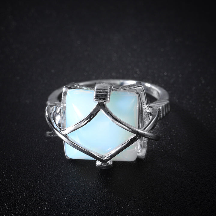 Bague de fiançailles en opalite blanche Olivenorma