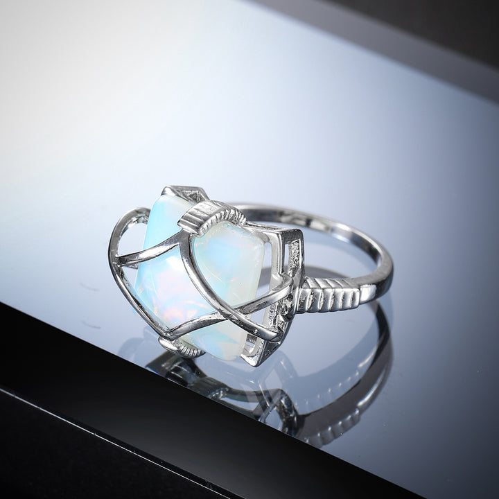 Bague de fiançailles en opalite blanche Olivenorma