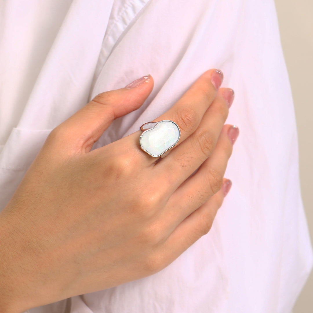 Bague en acier titane 18 carats de couleur naturelle irrégulière Olivenorma