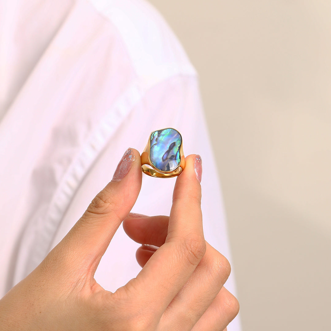 Bague en acier titane 18 carats de couleur naturelle irrégulière Olivenorma