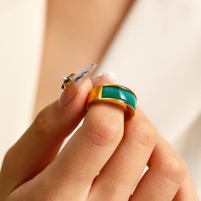 Bague en pierre oeil de chat Olivenorma