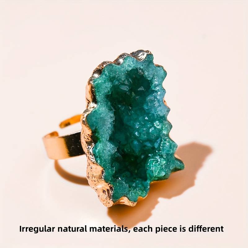 Bague en cristal irrégulier naturel en forme de fleur de soleil tranchée Olivenorma