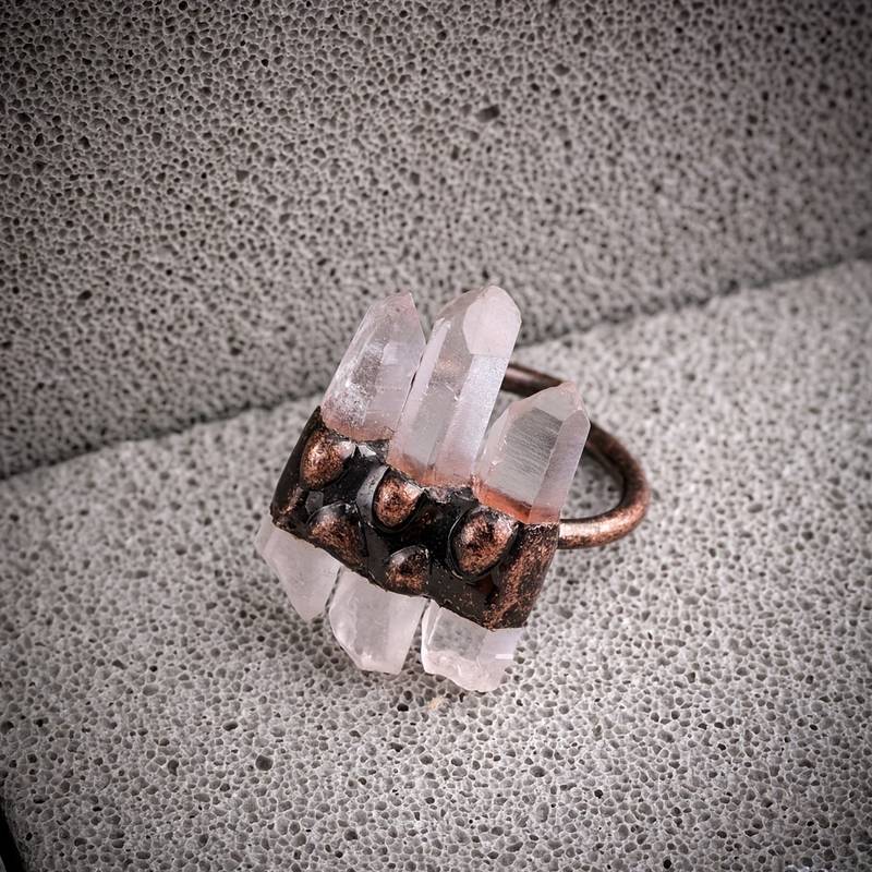 Bague ajustable Olivenorma Natural Three Clear Quartz