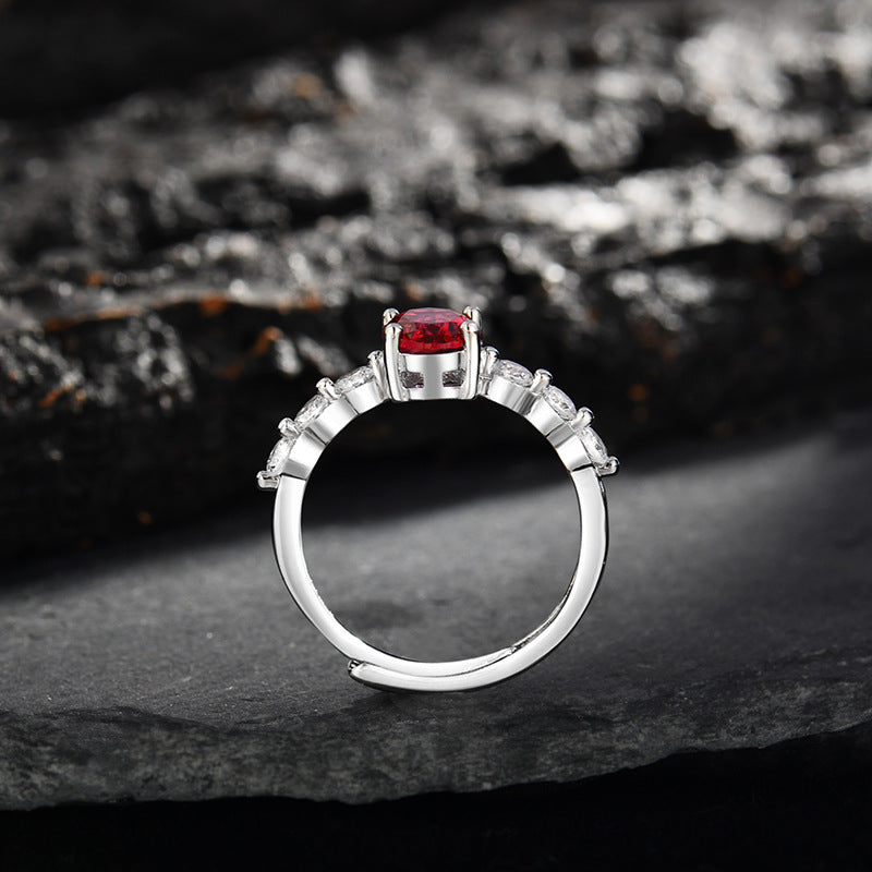 Bague ajustable ovale en quartz rubis et zircon Olivenorma