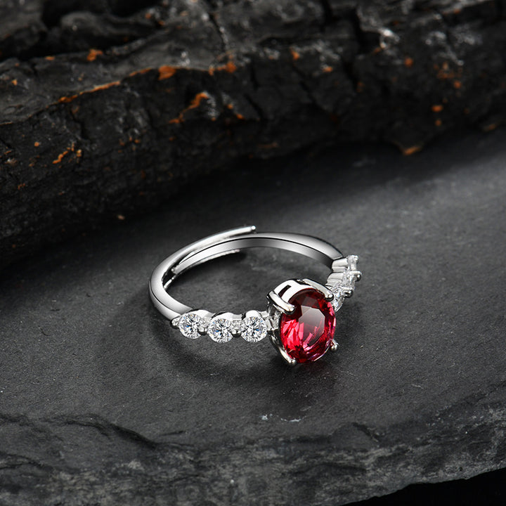 Bague ajustable ovale en quartz rubis et zircon Olivenorma