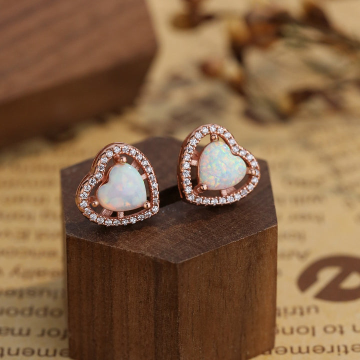 Boucles d'oreilles Olivenorma en forme de cœur avec opale et zircon blanc