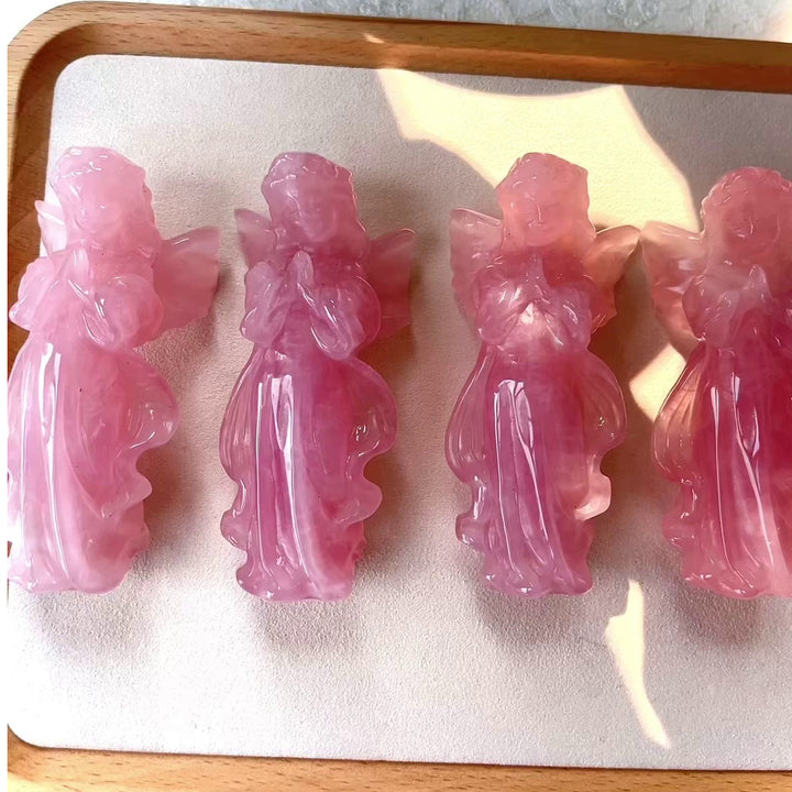 Décoration en pierre précieuse d'ange priant gravée en quartz rose Olivenorma