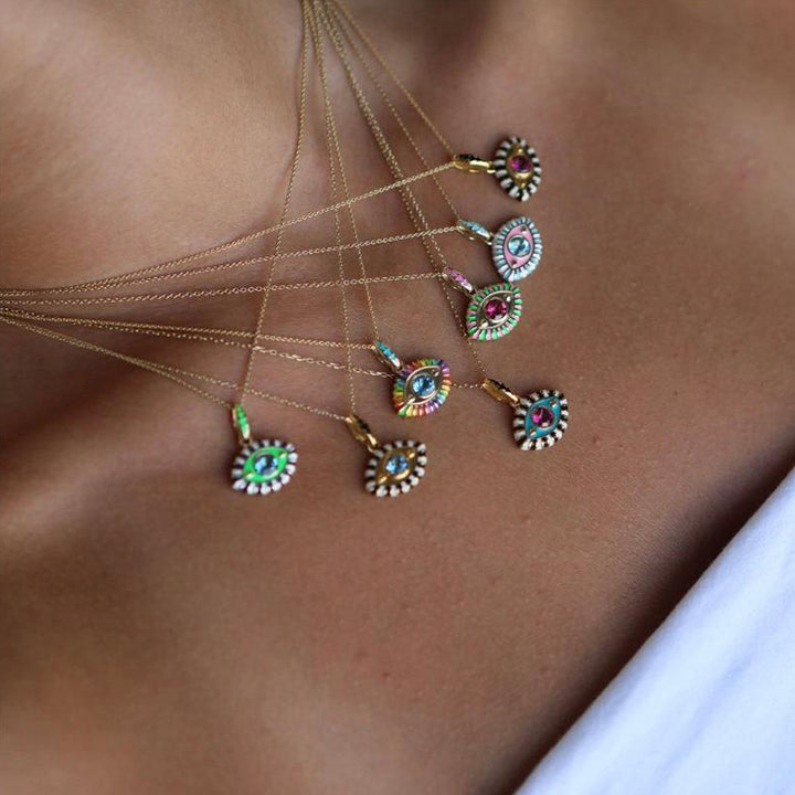 Collier en acier titane et pierre précieuse œil du diable Olivenorma