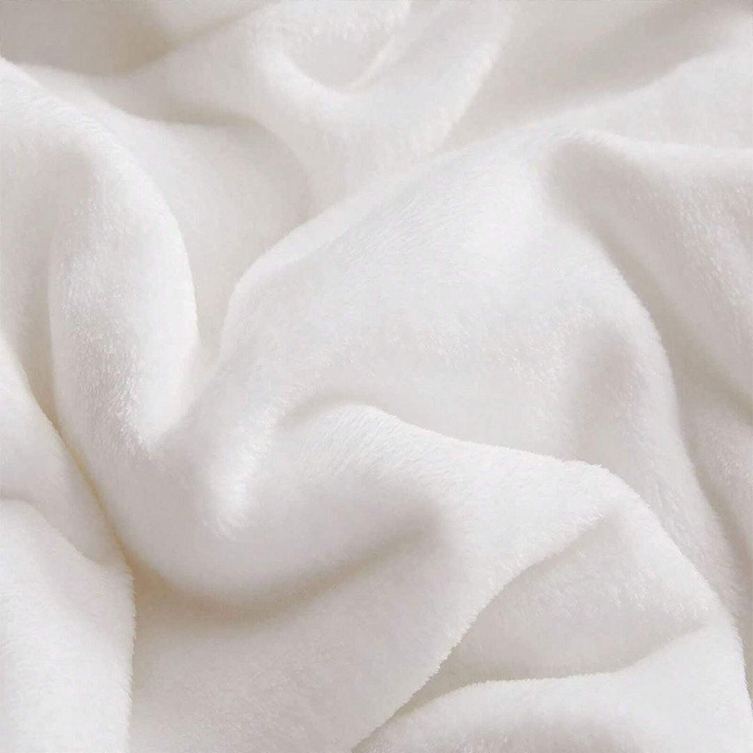 Couverture tissée en flanelle blanche et bleue avec motif mauvais œil et Hamsa Olivenorma