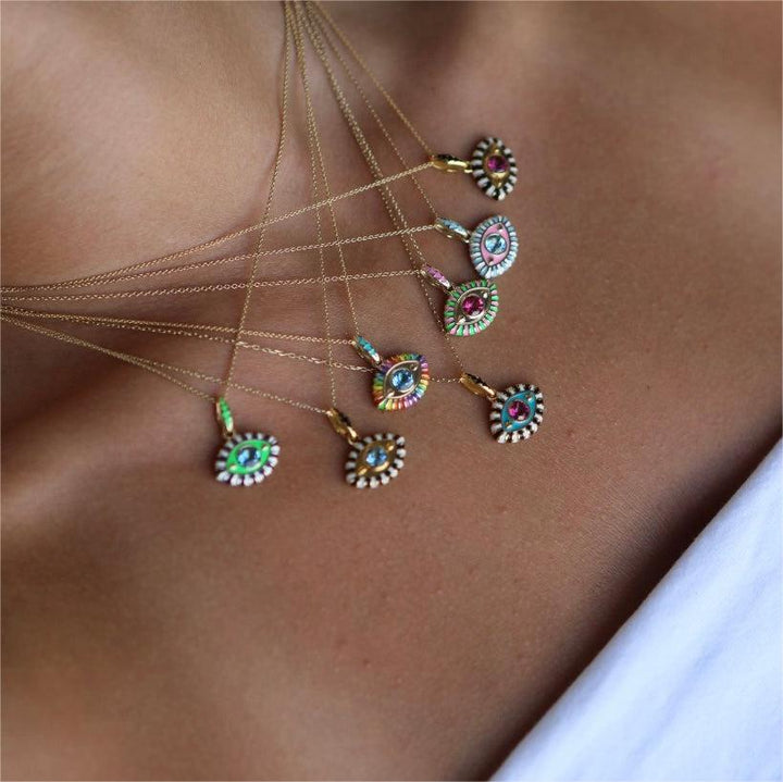 Collier en acier titane et zircon coloré Olivenorma contre le mauvais œil