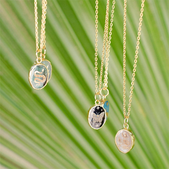 Collier en pierre naturelle avec papillon, étoile et lune Olivenorma