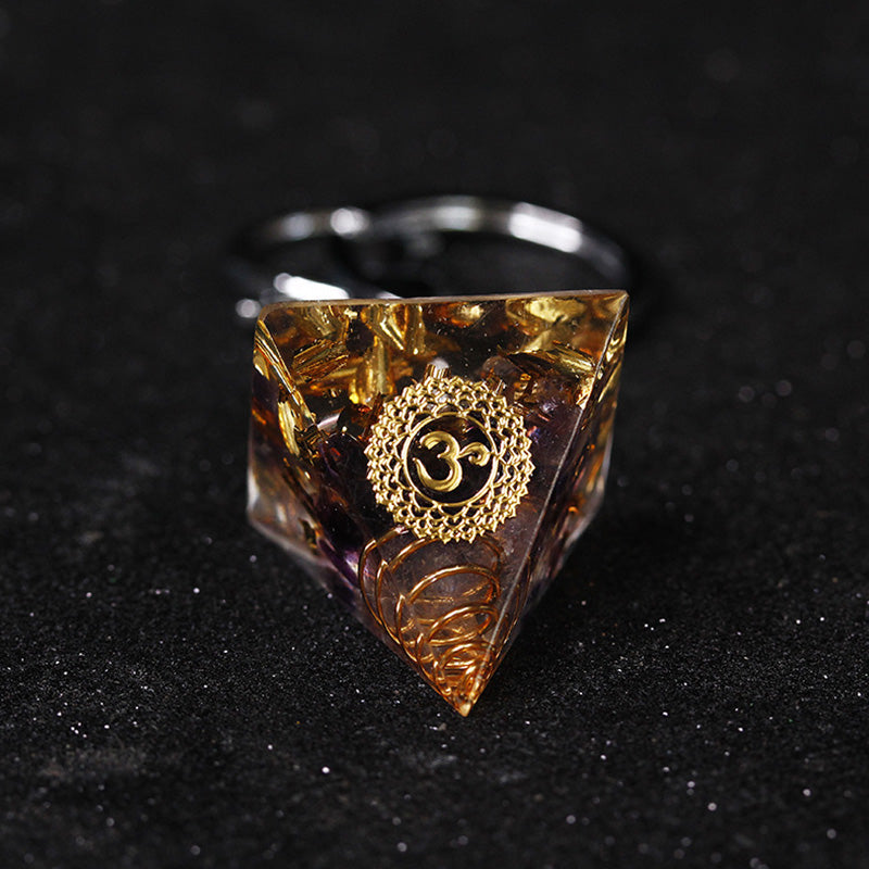 Porte-clés pendentif énergétique pyramide orgone de guérison des chakras Olivenorma