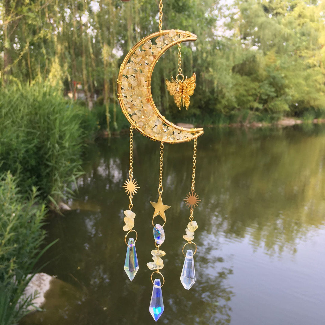 Carillon éolien en cristal naturel avec motif lune et papillon Olivenorma