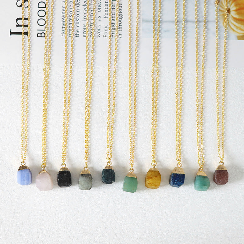 Collier en pierre brute à coupe carrée de style doux Olivenorma