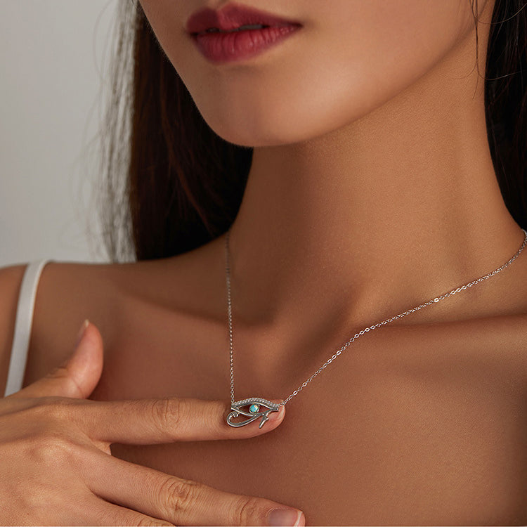 Collier Olivenorma en argent sterling S925 avec opale œil d'Horus