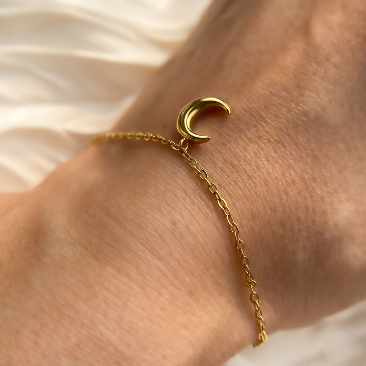 Bracelet Olivenorma en pierre œil de chat, lune et étoile