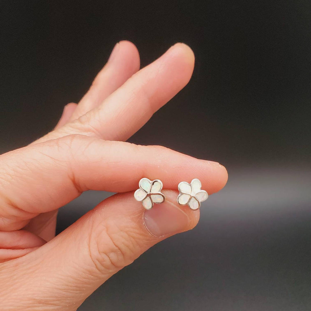 Boucles d'oreilles Plumeria Opale Olivenorma