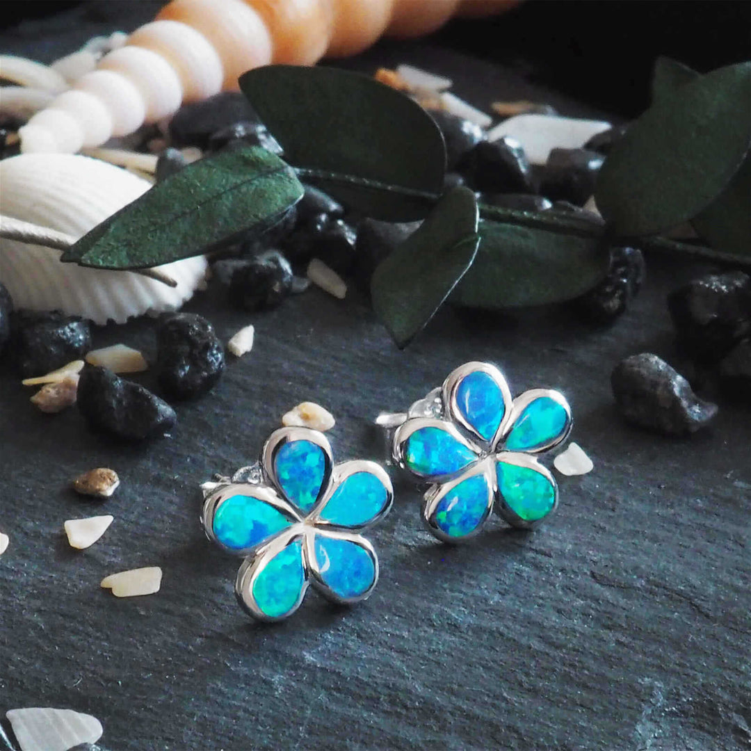 Boucles d'oreilles Plumeria Opale Olivenorma