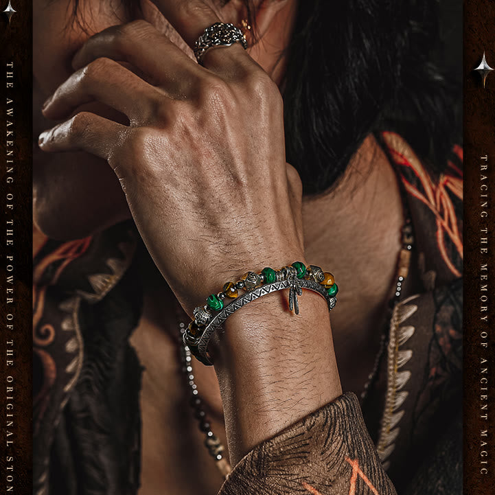 Bracelet Olivenorma pour homme avec pendentif en perles et plumes de malachite et œil de tigre