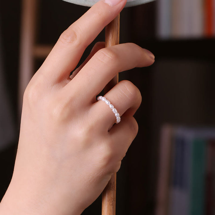 Bague en perles d'eau douce extra fines de 2 mm Olivenorma