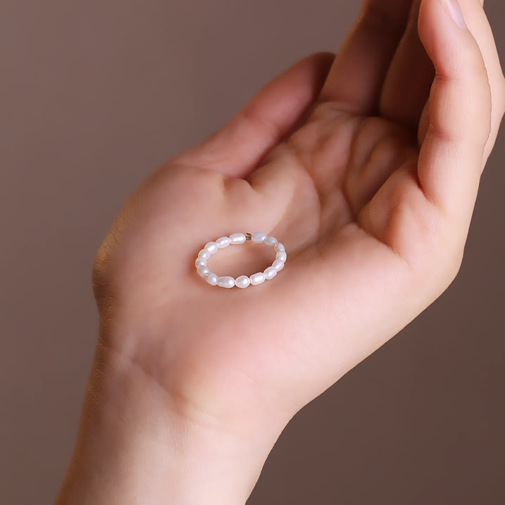 Bague en perles d'eau douce extra fines de 2 mm Olivenorma