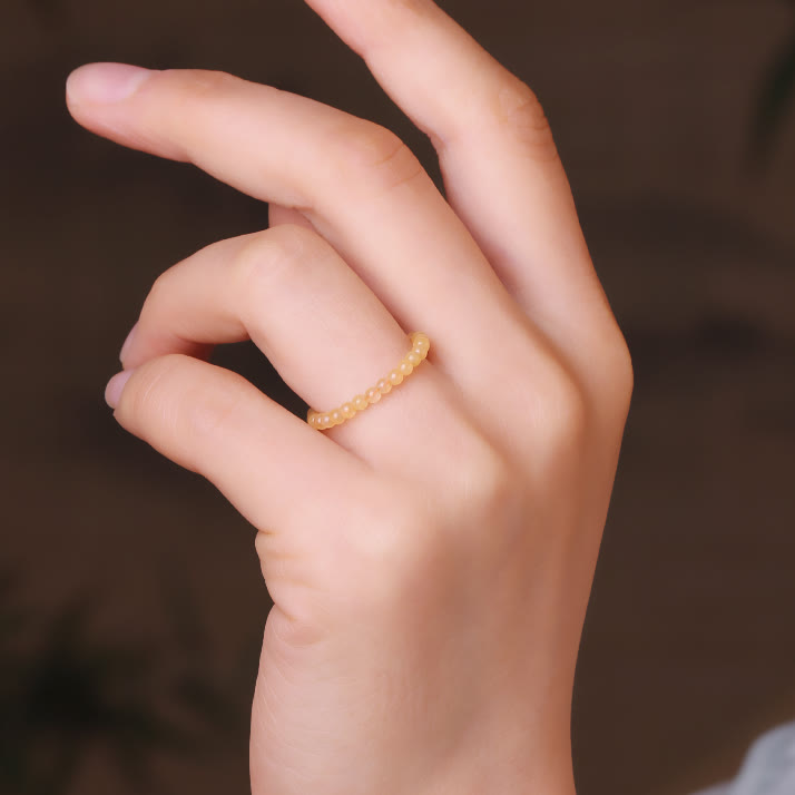 Bague en perles de jade jaune extra fines de 2 mm Olivenorma