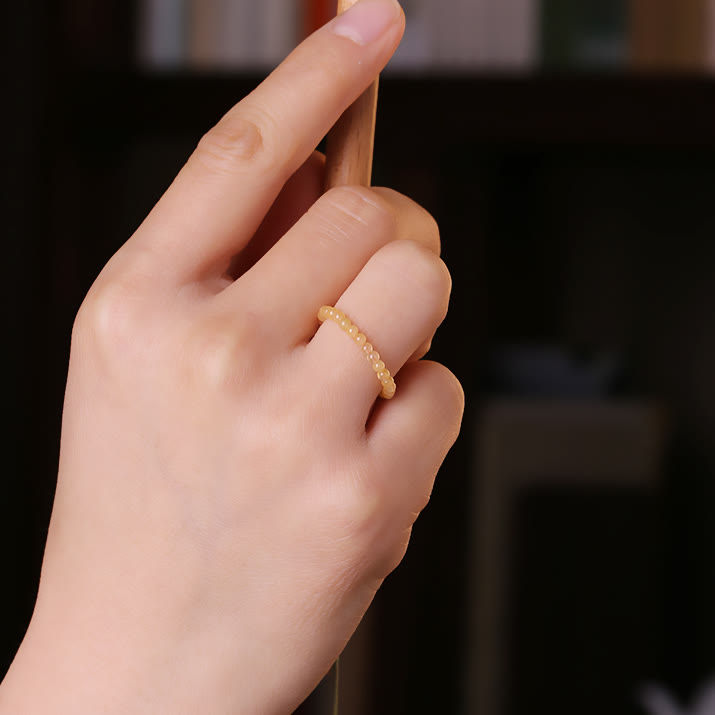 Bague en perles de jade jaune extra fines de 2 mm Olivenorma