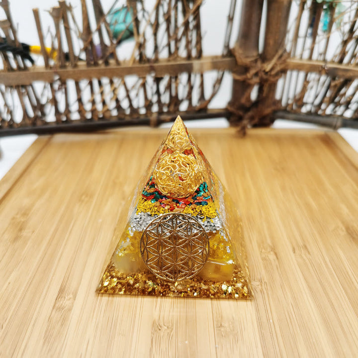 Pyramide d'orgone fleur de vie en citrine Olivenorma