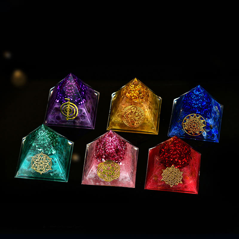 Pyramide énergétique orgonite en pierre brute de cristal Olivenorma de 5 cm