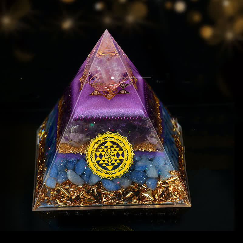 Pyramide d'orgone en boule de cristal naturel porte-bonheur Olivenorma de 10 cm