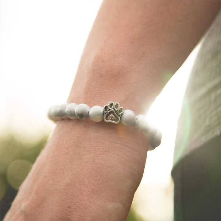 Bracelet commémoratif en howlite pour chats Olivenorma en édition limitée