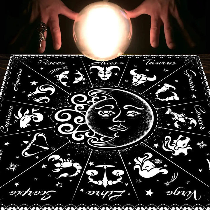 Nappe de tarot divinatoire avec phases lunaires et mandala Olivenorma