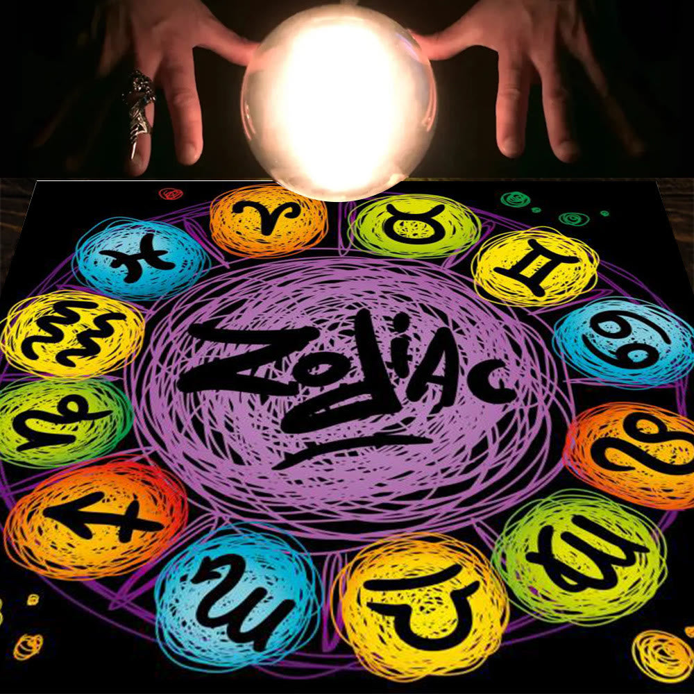 Nappe de tarot divinatoire avec phases lunaires et mandala Olivenorma