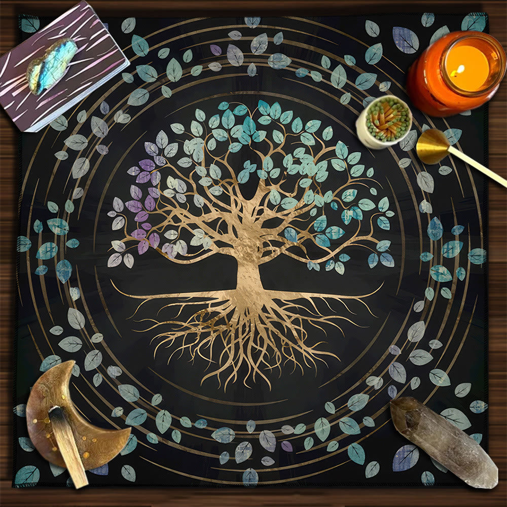 Nappe de Tarot Mystérieuse de l'Arbre Sacré d' Olivenorma Yggdrasil